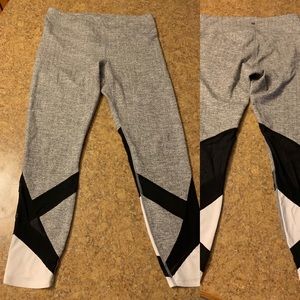 Manduka Herringbone crop yoga legging